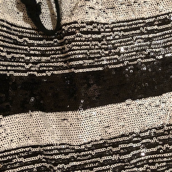 💎 Sequined Shorts💕 - Picture 2 of 4